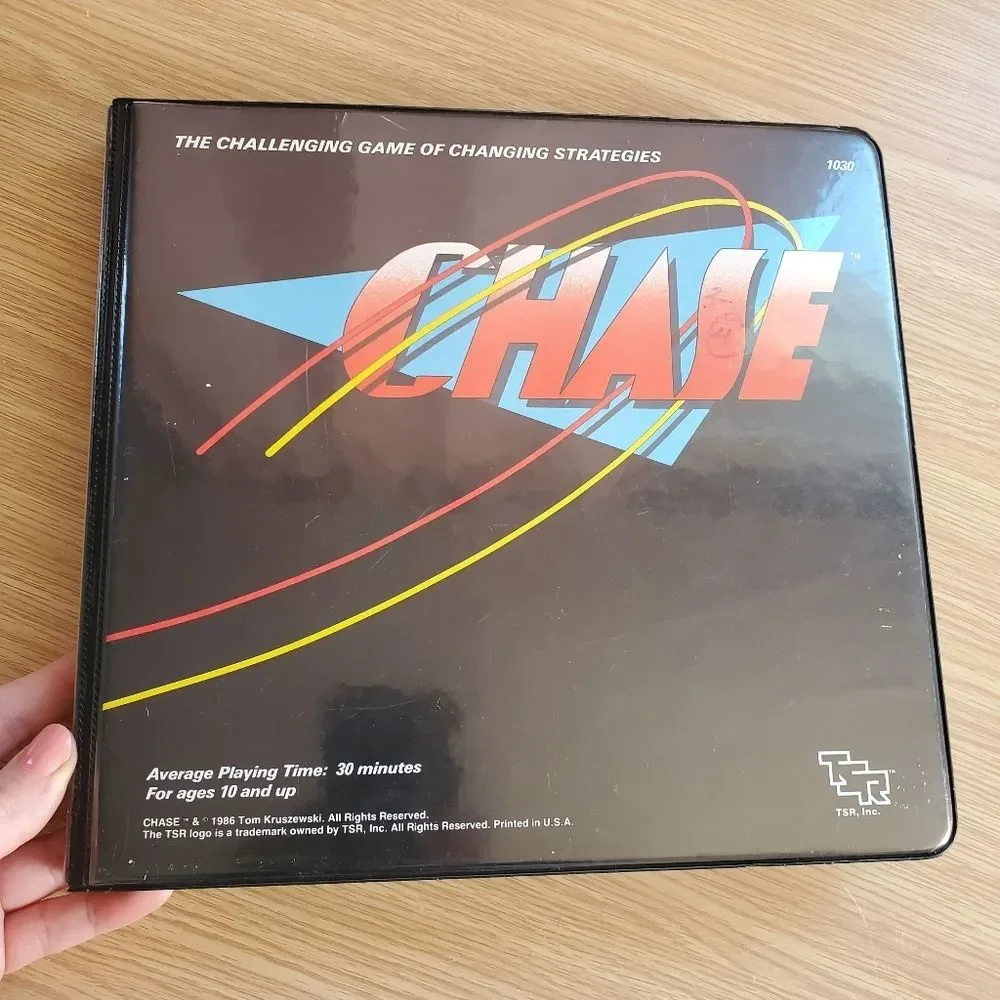 Vintage 1986‎ Chase challenging strategy board dice game